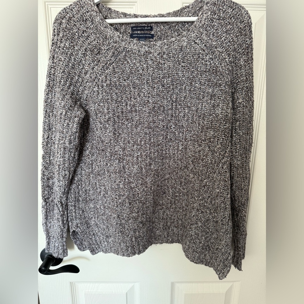 American Eagle Outfitters Heathered Gray Sweater